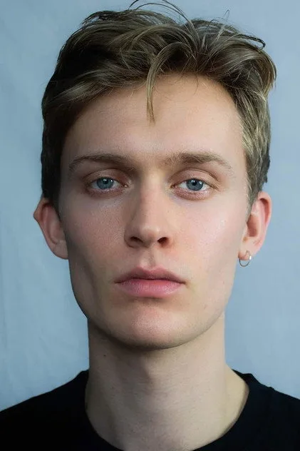 Freddi Dennis