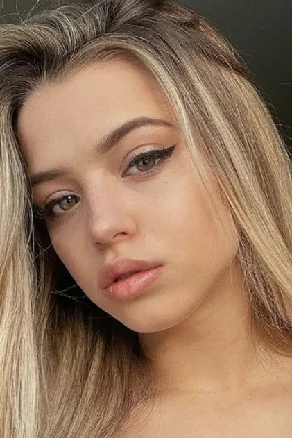 Yuliya Qavrilina