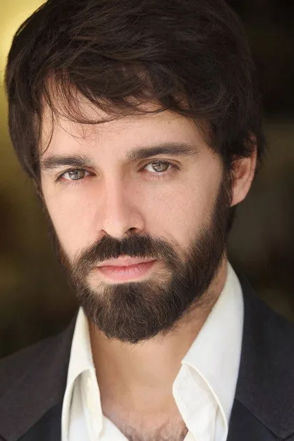Alberto Amarilya