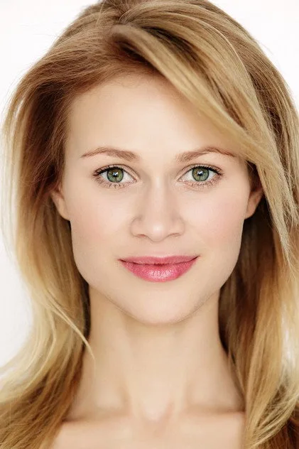 Marina Domojirova