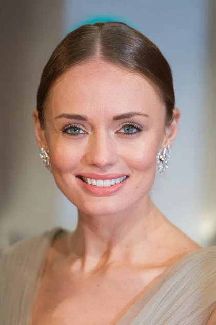 Lora Heddok