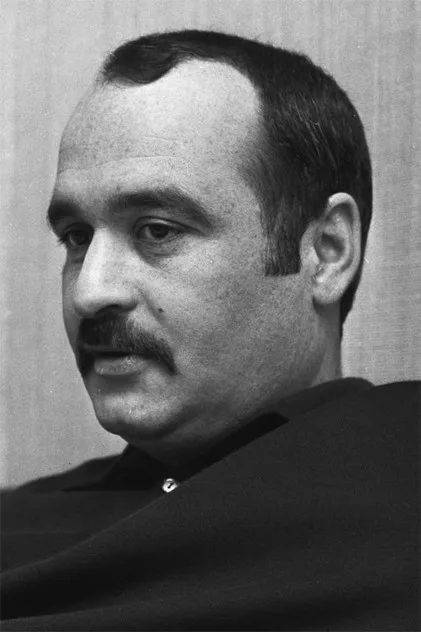 Stüart Rozenberq